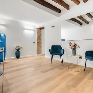 piazza-indipendenza-loft-rooms.palermohotels.org/