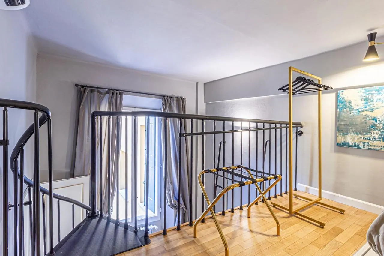 Casa Dafne In Canton De Fiori Bologna 0*,